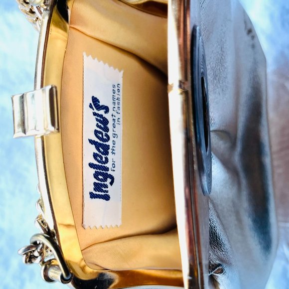 Vintage 1970s Gold Evening Clutch – Ingledew’s - Picture 10 of 10